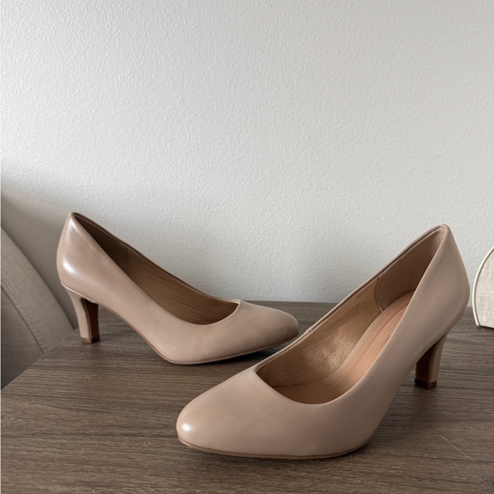 Kelly & Katie Classic Beige Heels